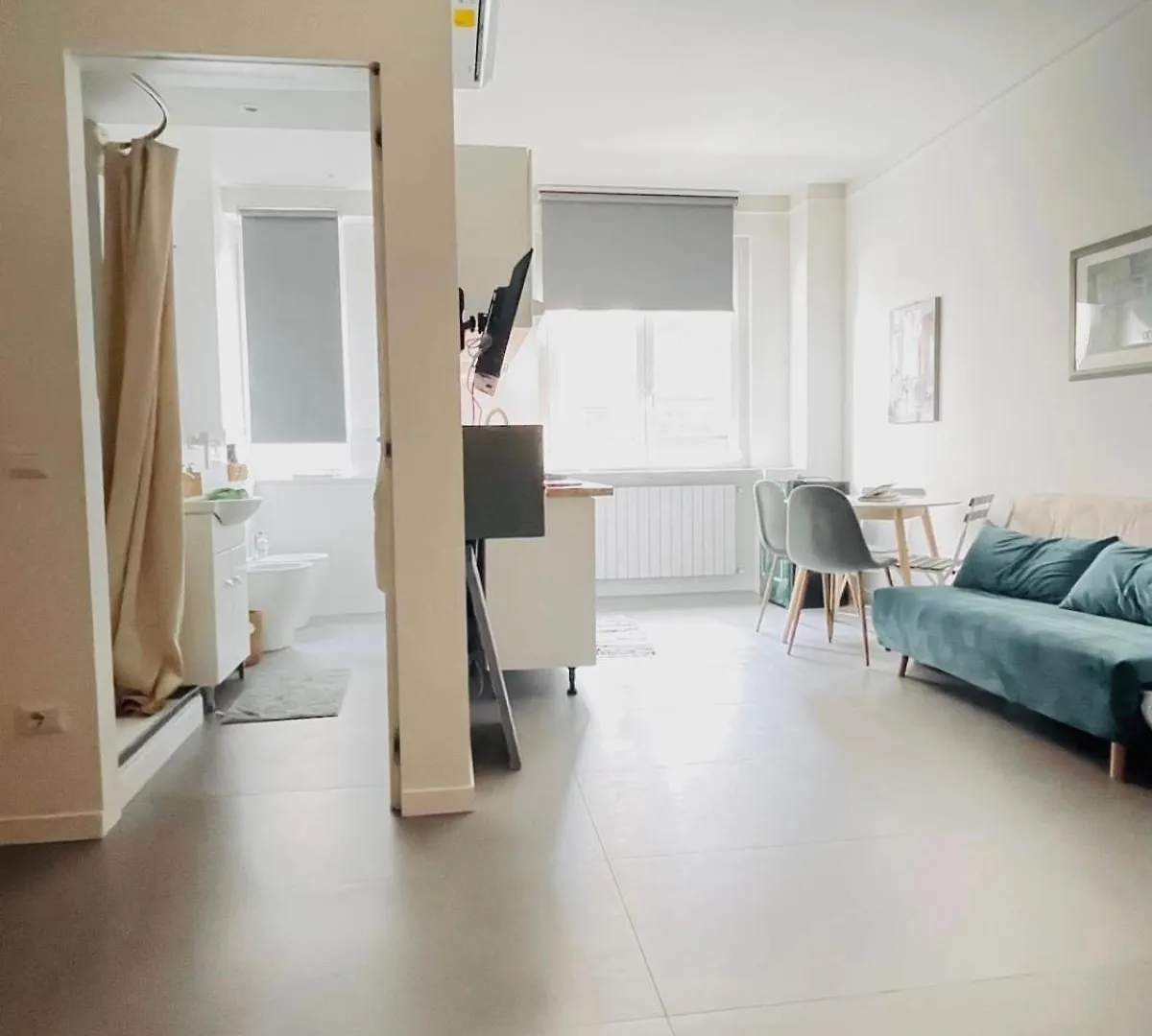 Rainbow Studio Flat- Monolocale Luminoso 밀라노