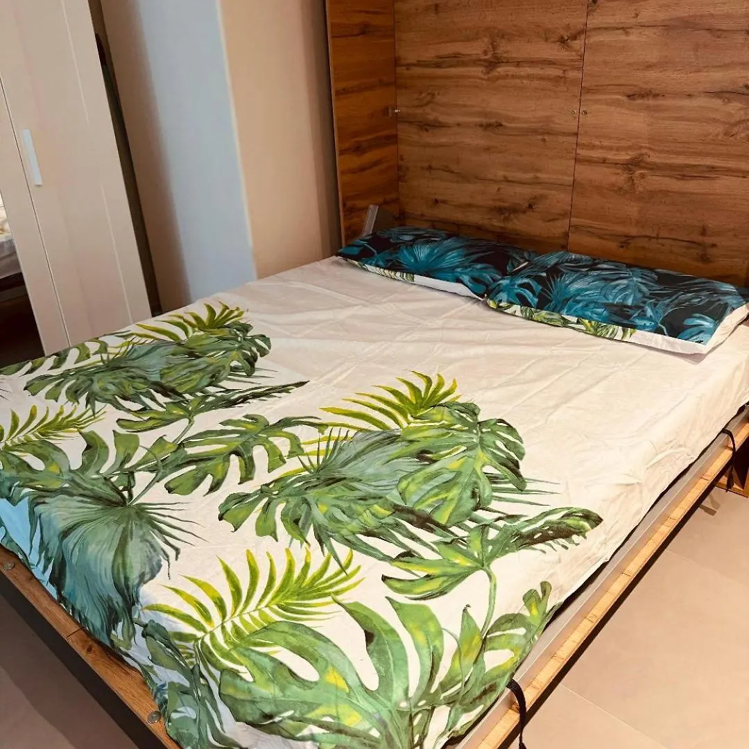 Apartment Rainbow Studio Flat- Monolocale Luminoso Milan Italy